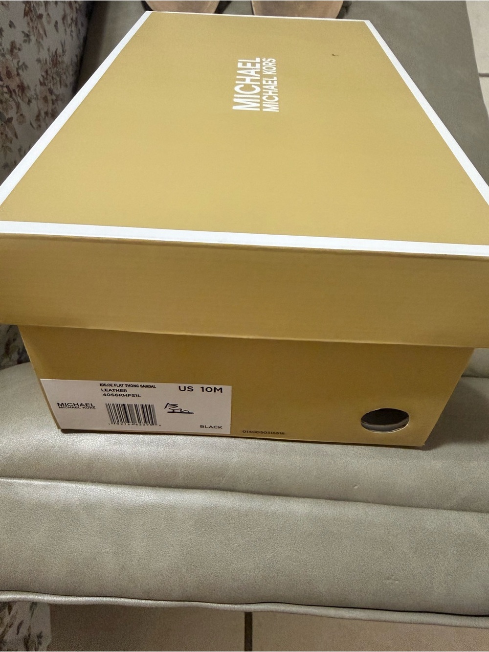Michael Kors Shoe Box - Gold with White Logo